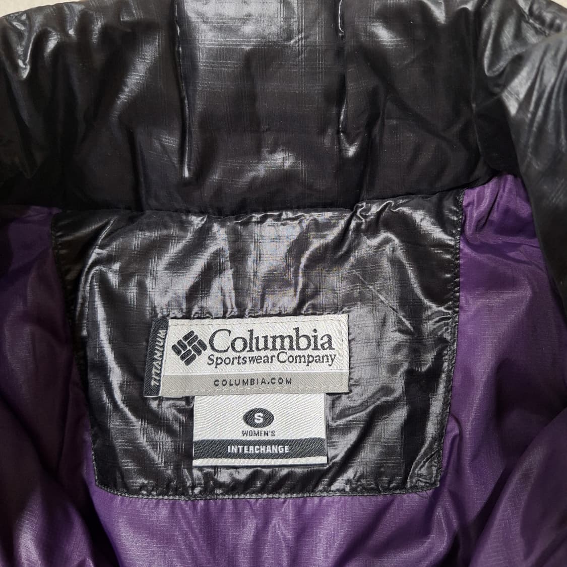 콜롬비아  구스다운90 상품이미지2