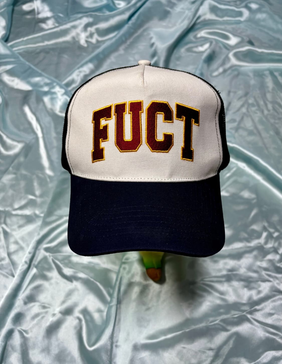 Fuct 퍽트 스펠 로고 메쉬캡 트러커캡 상품이미지1