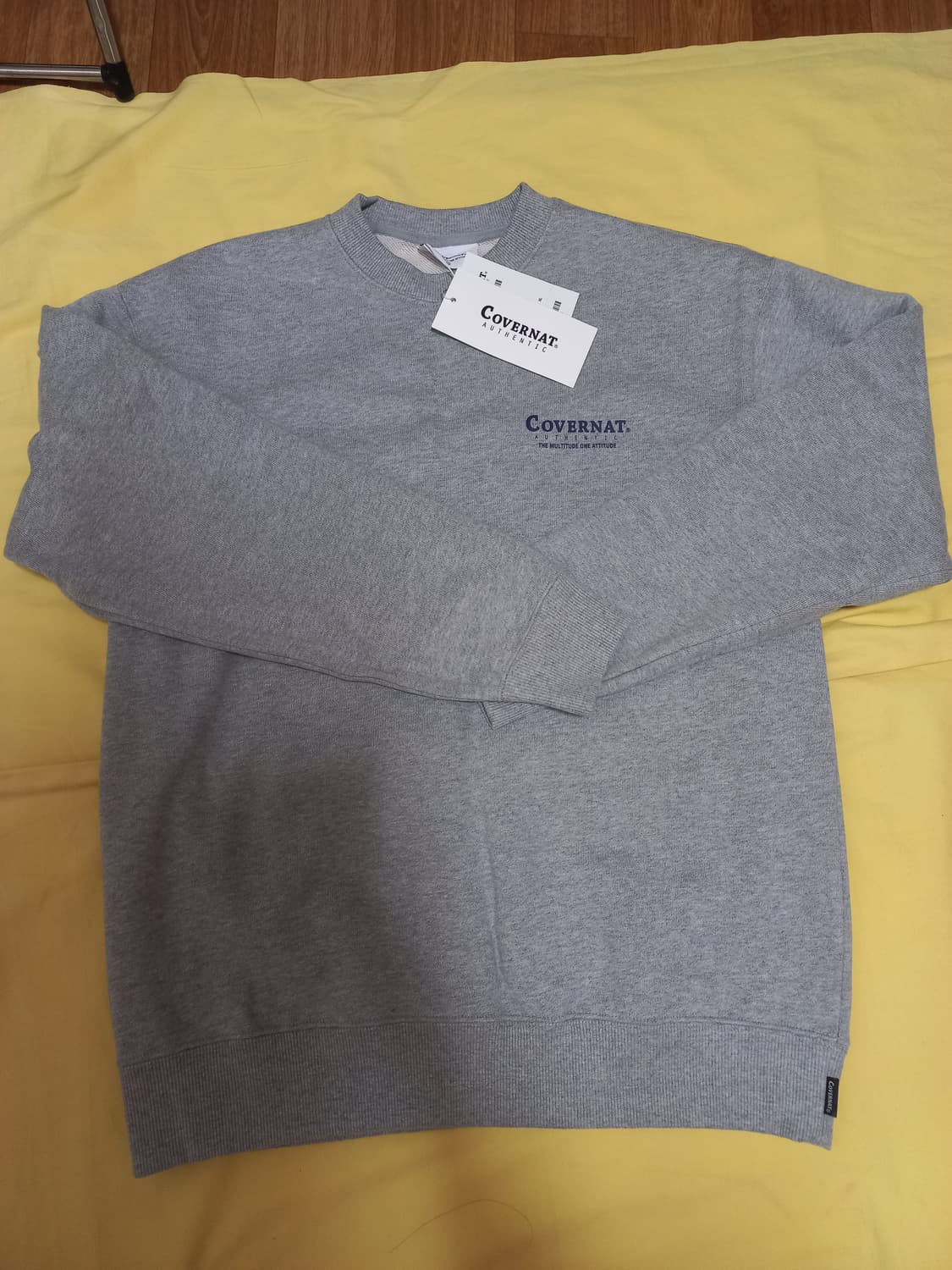 커버낫 레이아웃 로고 맨투맨 상품이미지1