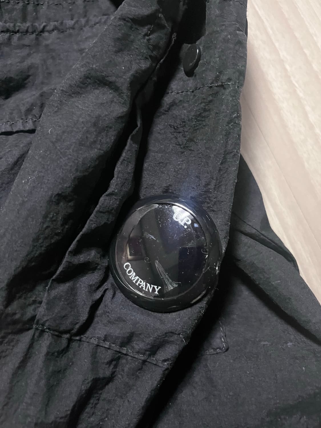 C.P. 컴퍼니 테일론 L 오버셔츠 블랙 - 23SS m 상품이미지2