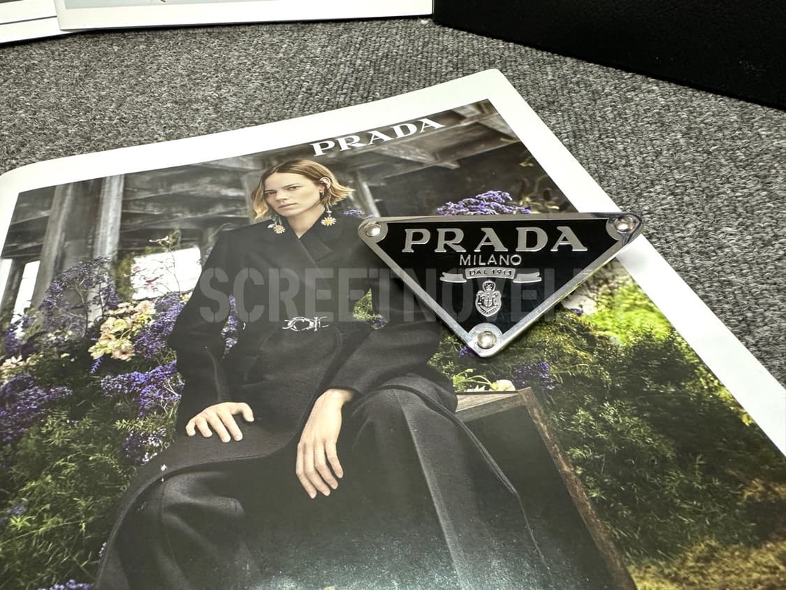 샤넬 사각 핸드메이드 헤어핀 블랙 (1ps) 상품이미지10