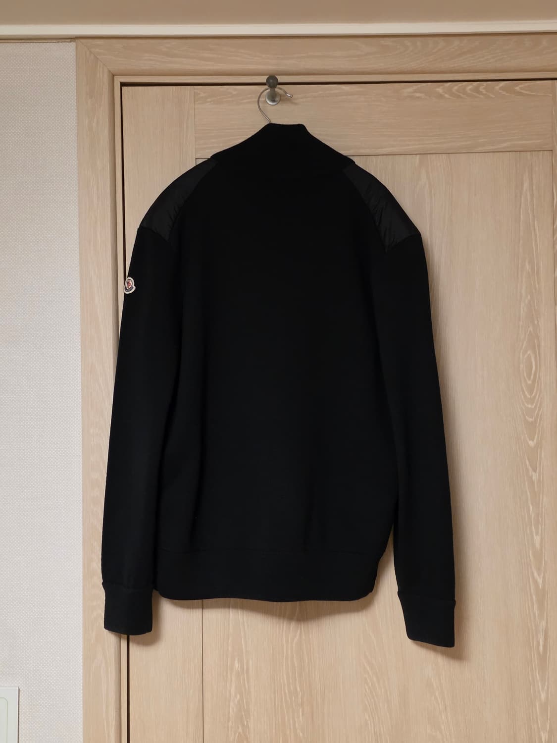 [새상품급] 몽클레어 트리콧 니트패딩 L사이즈 상품이미지7