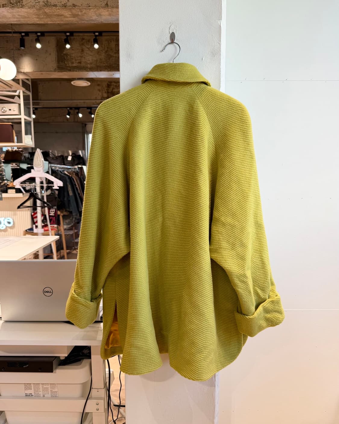 셀린느 옐로우 모헤어혼방 카라넥 코트  상품이미지7