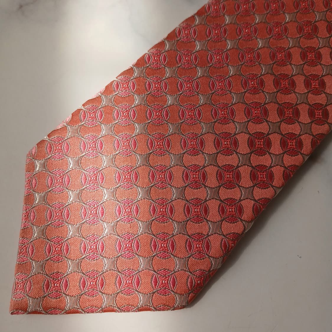 아쿠아스큐텀 실크 핑크 패턴 넥타이 9.2cm A+등급 E785
 상품이미지7