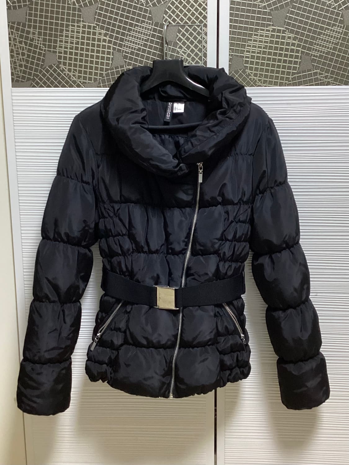 H&M DIVIDED 벨티드 패딩 상품이미지1