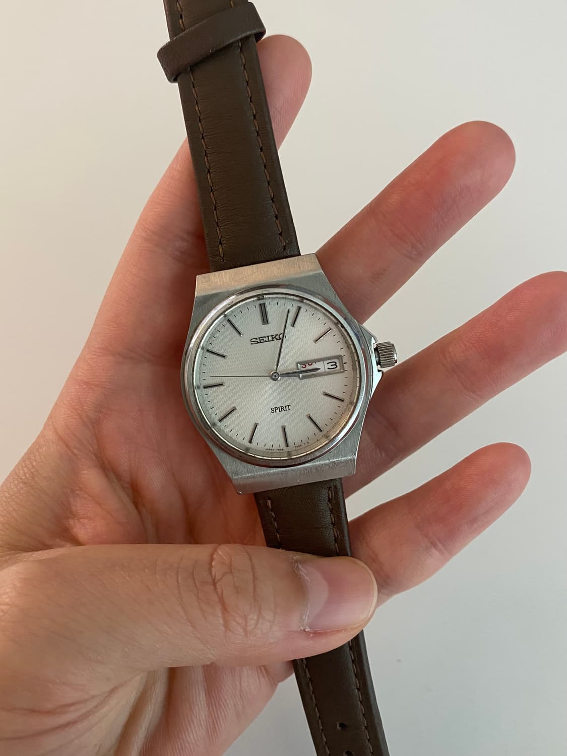 Seiko 세이코 쿼츠 데이데이트 브라운 레더 상품이미지2