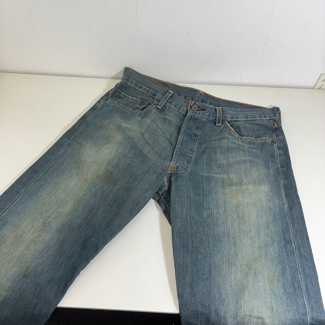 L 리바이스501 레귤러핏 중청워시드 청바지 상품이미지4