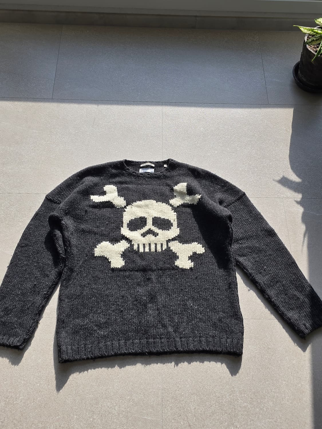 아워레가시 팝오버 라운드넥 아카디언 졸리 로저 상품이미지1