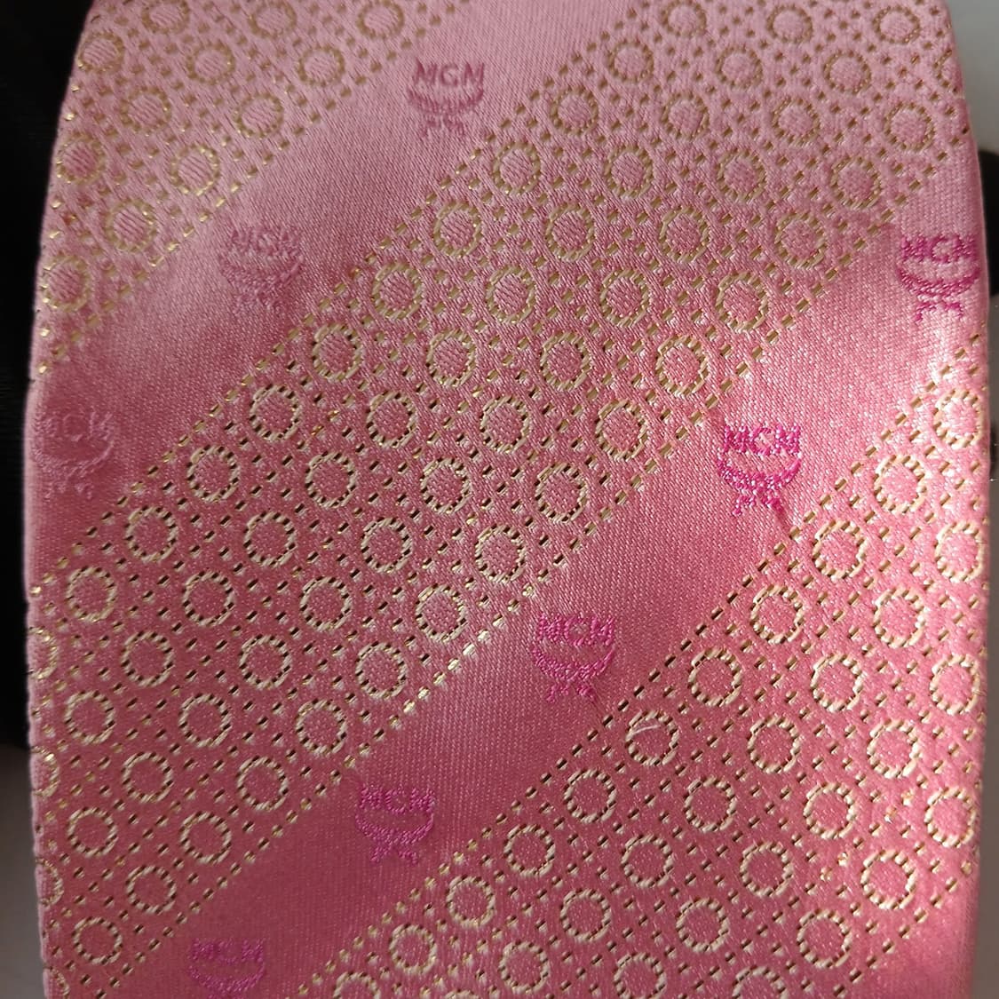 MCM 실크 핑크 자수 로고 패턴 넥타이 8.4cm A+등급 A19326 상품이미지6