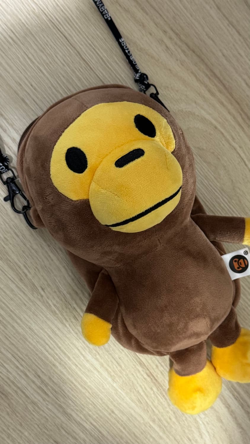 베이프 베이비 마일로 모바일 백 브라운 상품이미지1
