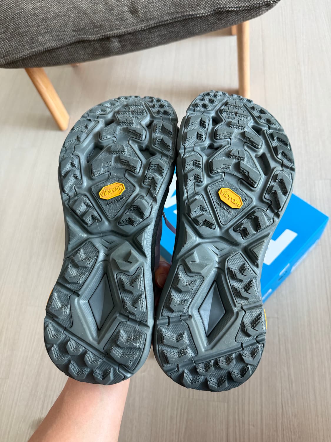 호카 마파테 스피드 4 라이트 스타라이트 글로우 애스터 플라워 상품이미지3