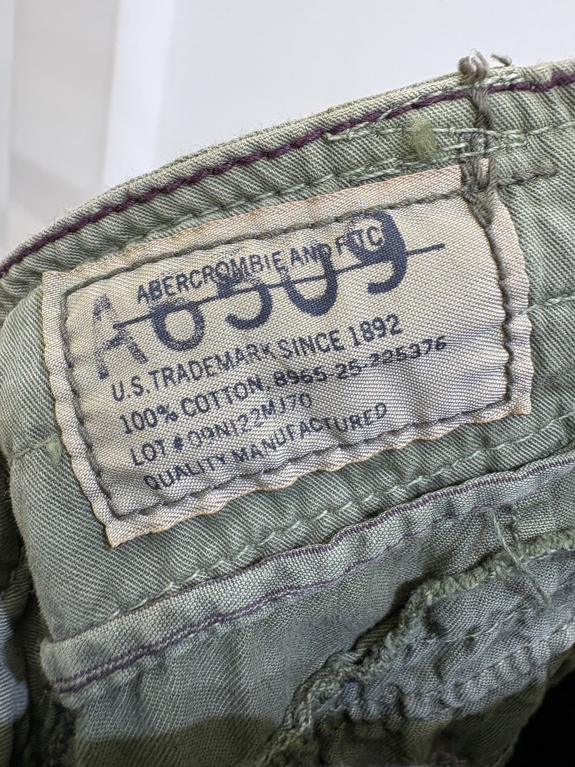 ABERCROMBIE & FITCH (Made in Hong Kong) 상품이미지6