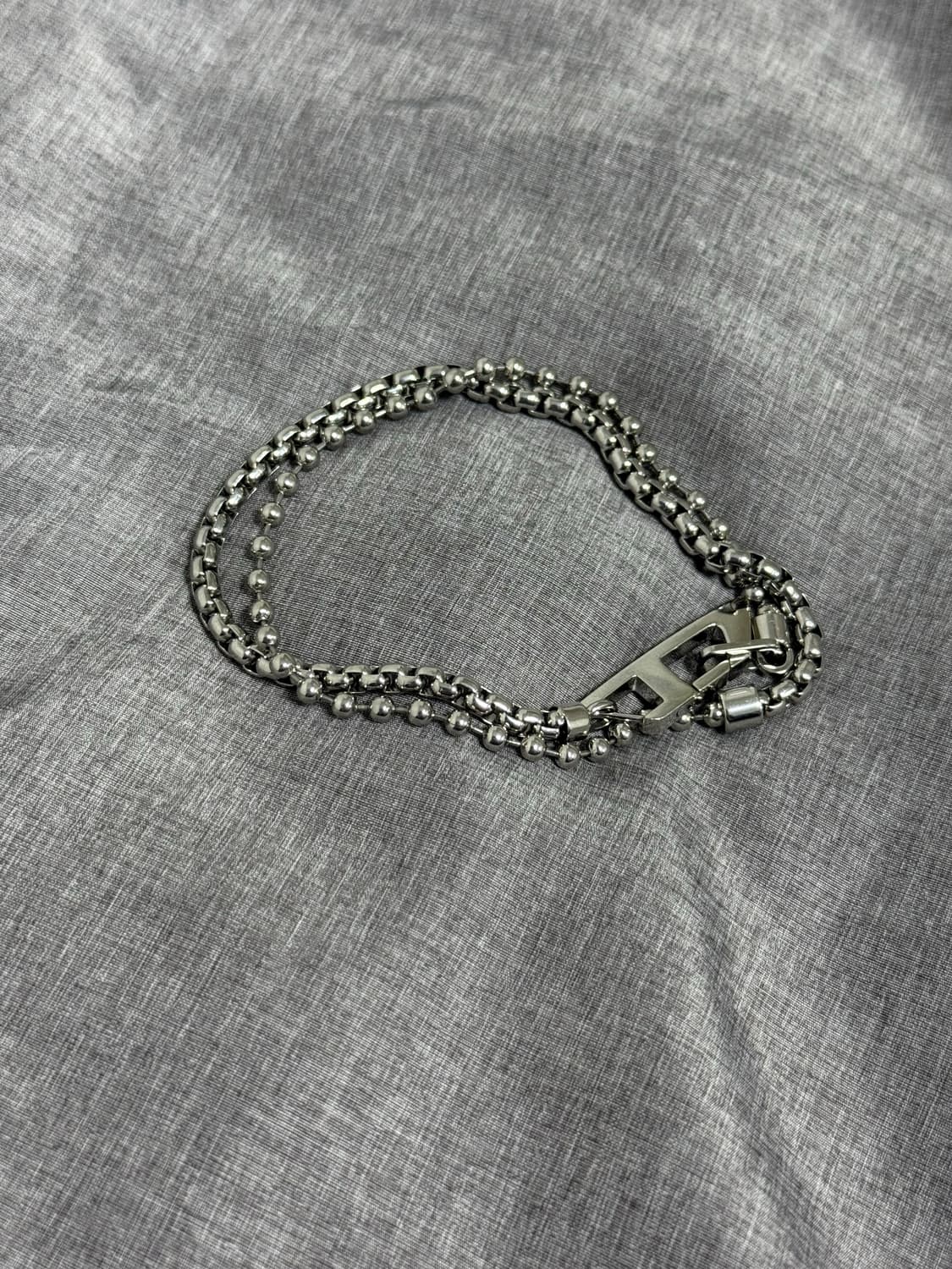 디젤 DX1473040 D 로고 체인 팔찌 상품이미지1