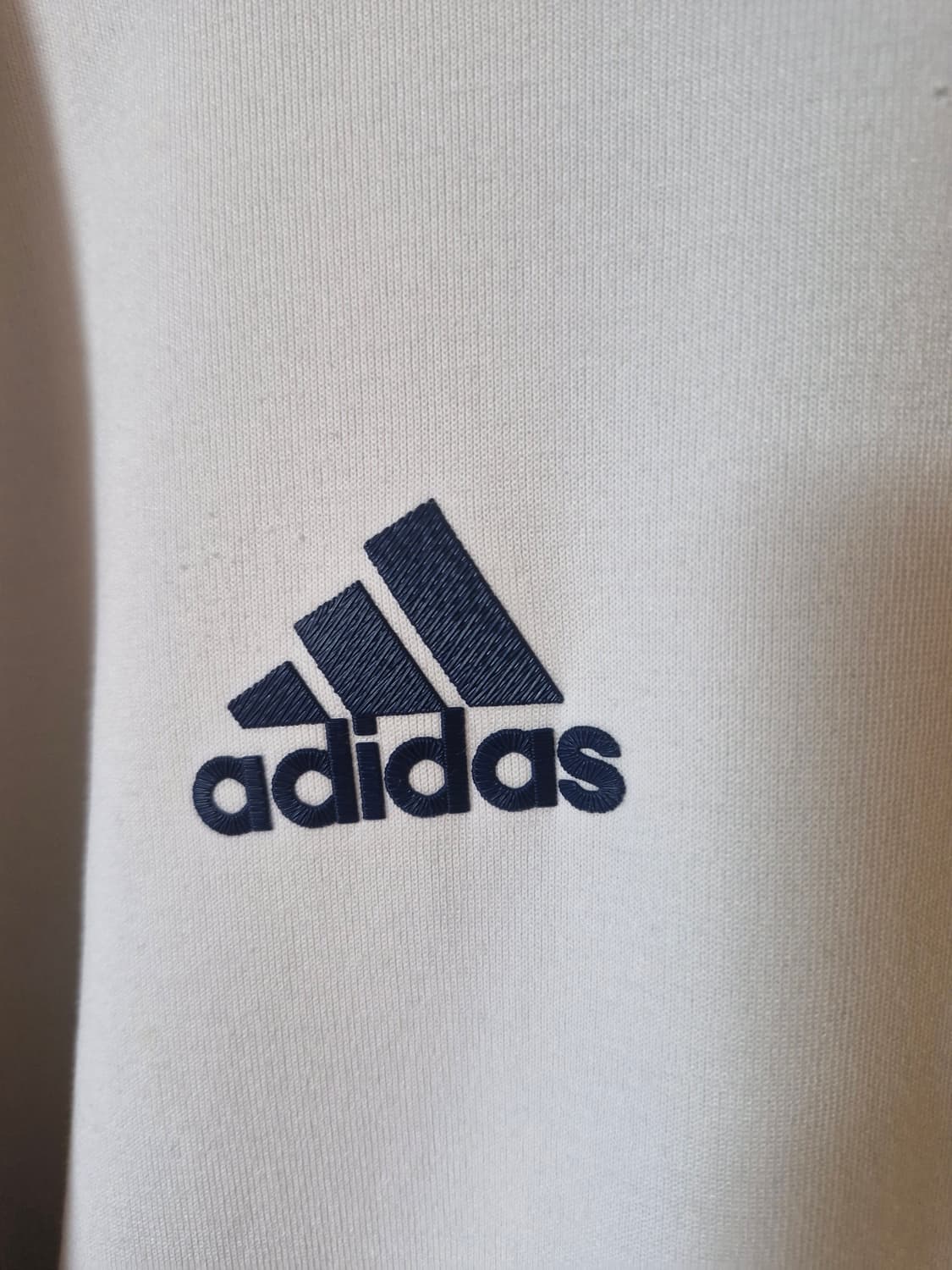 아디다스 레알마드리드 트랙탑 화이트 XL (실측100) 상품이미지3