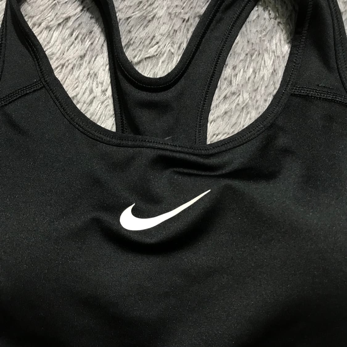 [[여성 L, A급] 나이키(NIKE) 클래식 스우시 브라탑@541 상품이미지2