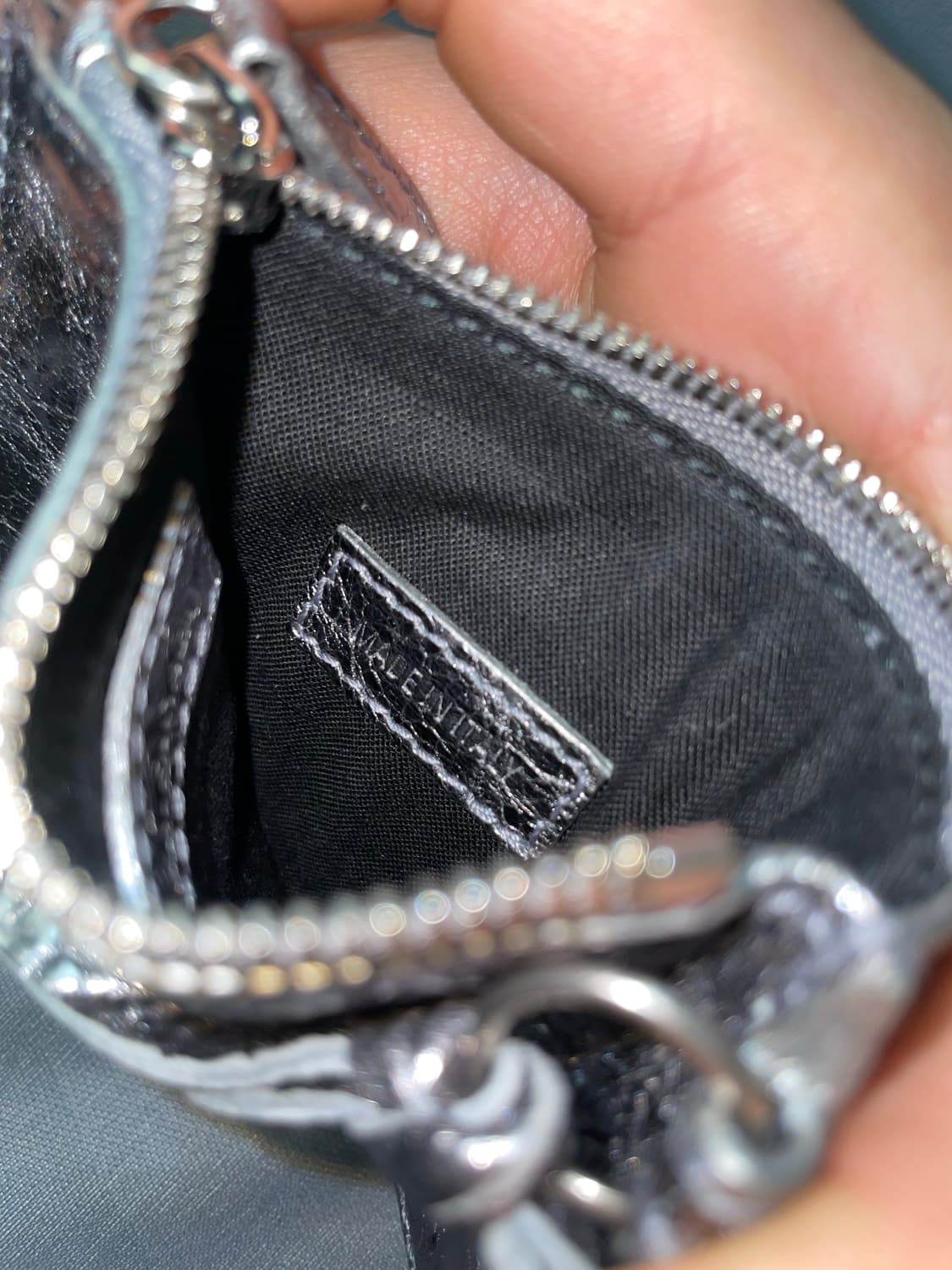 발렌시아가 르카골 카드지갑 상품이미지3