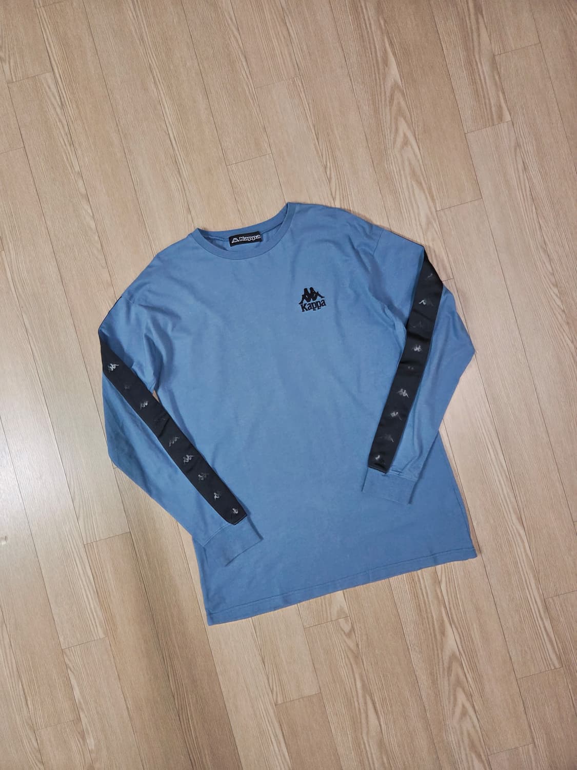 카파 x 어반 리서치 스카이 블루 롱 슬리브 티셔츠 상품이미지3