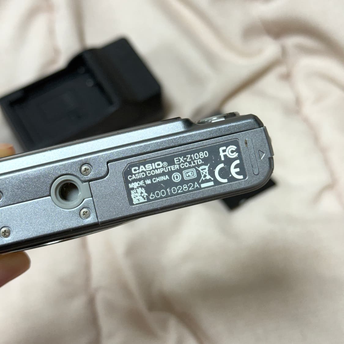 르세라핌 홍은채 카메라 카시오 casio 엑슬림 ex-z1080 상품이미지4
