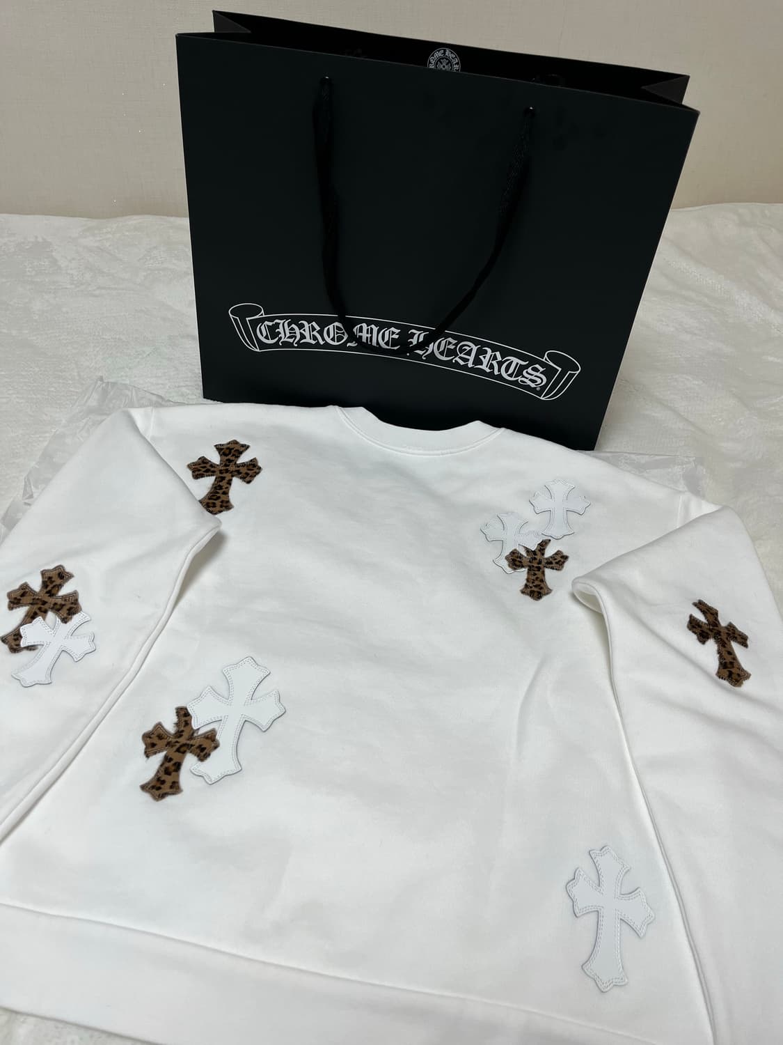 크롬하츠 크로스패치 기모 맨투맨 상품이미지2