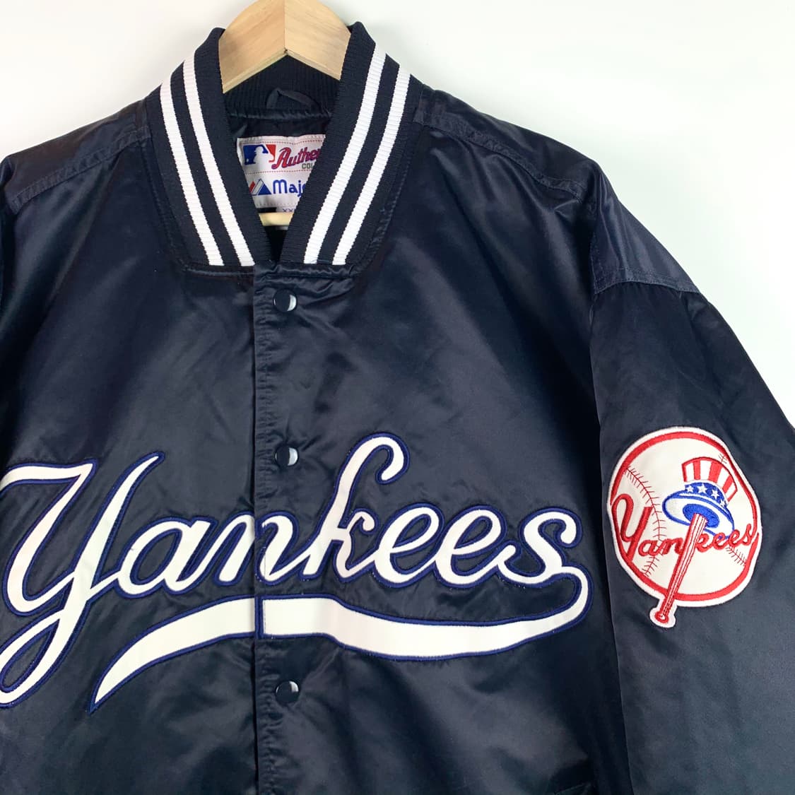 마제스틱 양키즈 나플라 오버사이즈 베이스 볼 점퍼 상품이미지5