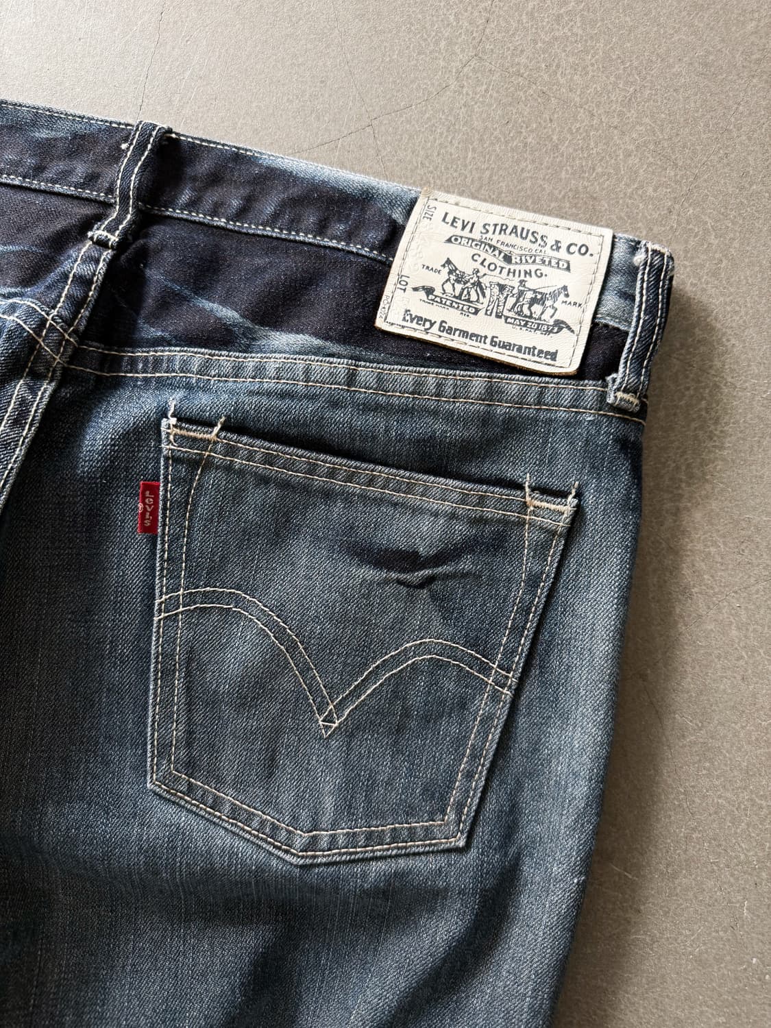 Vintage Levi's 523 Washing Denim Pants 상품이미지5