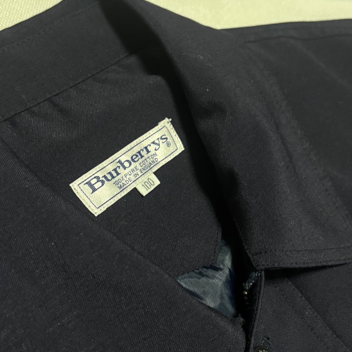 100 버버리 네이비 코튼 자켓 상품이미지4