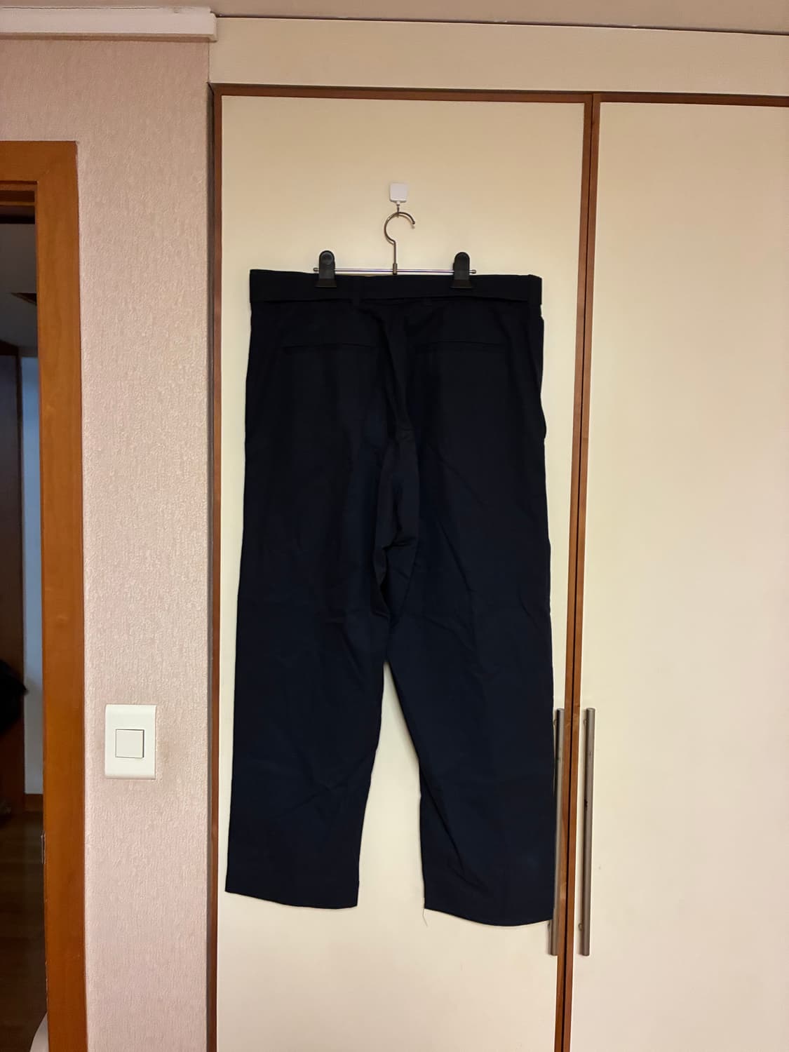 코스 벨티트 팬츠 네이비 상품이미지2