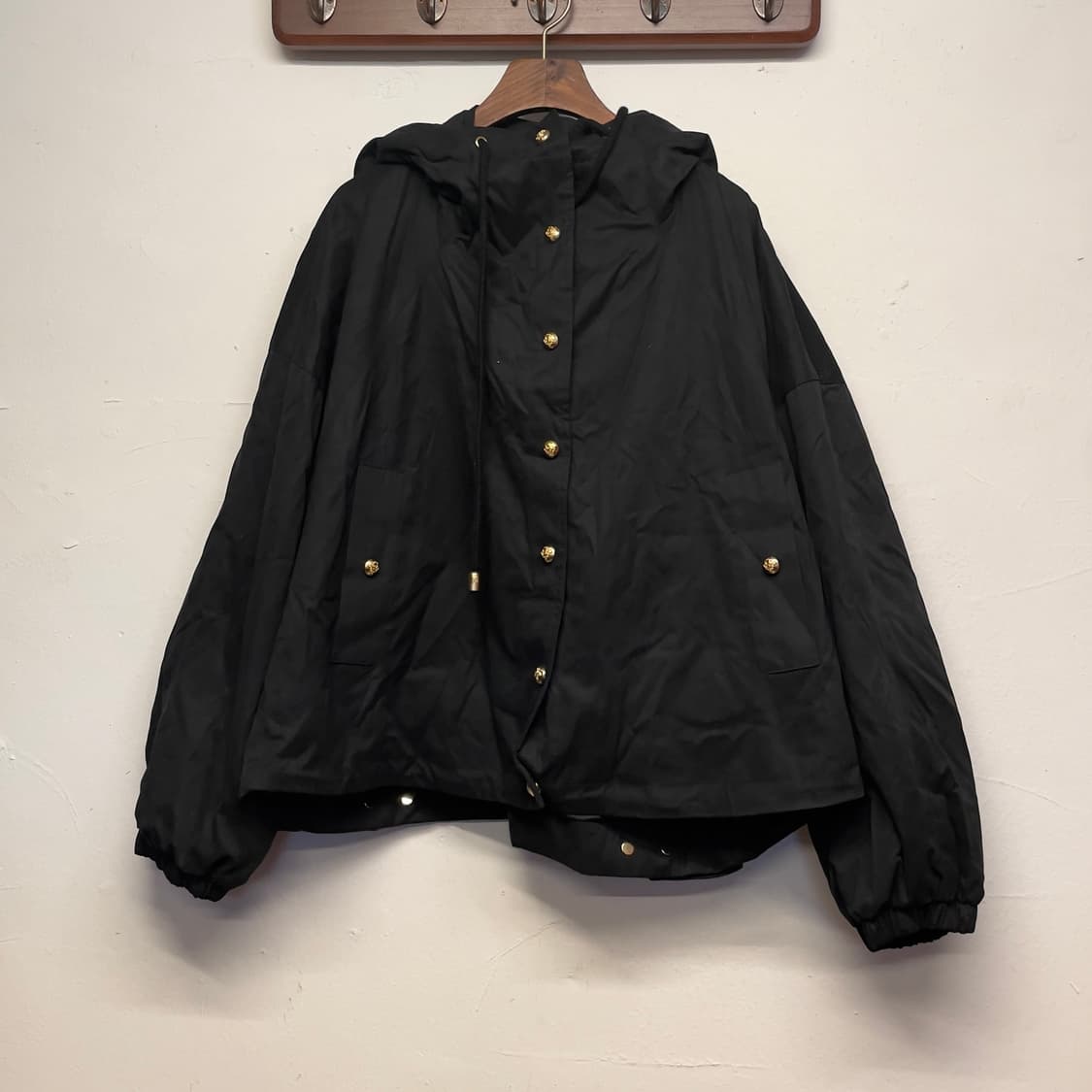 칼 라거펠트 (우먼) 오버사이즈 크롭 후디 자켓 상품이미지1