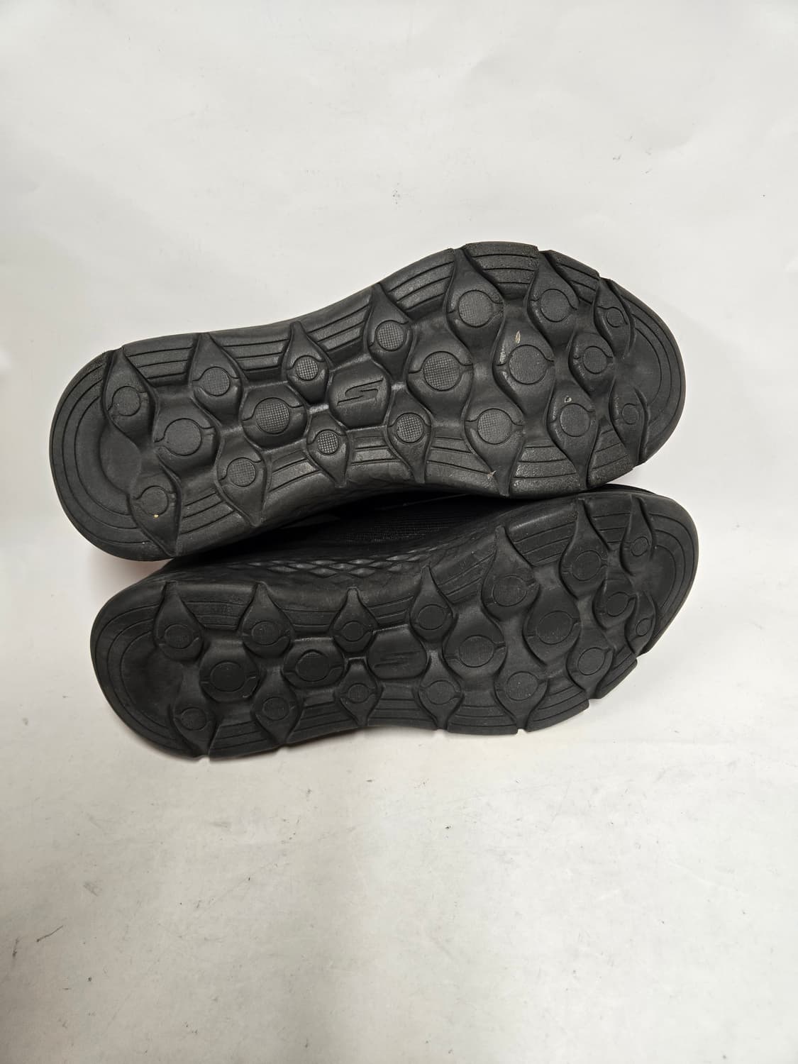 스케쳐스 고워크 블랙 슬립온 운동화 260mm 상품이미지5