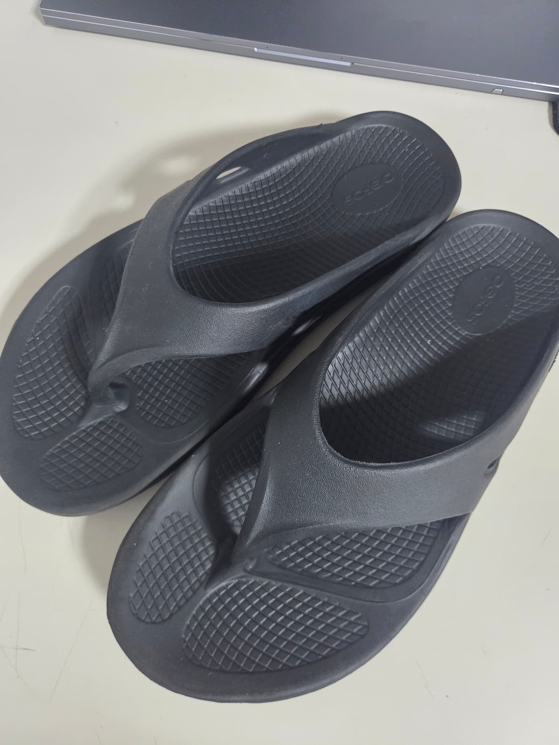 우포스 쪼리 블랙 280사이즈 상품이미지1