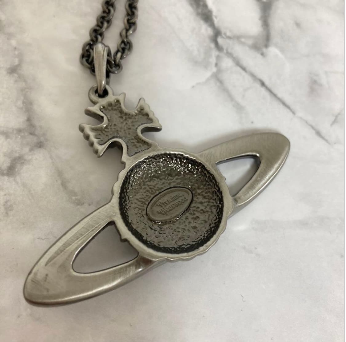 비비안웨스트우드 아카이브 황동 엔틱 orb 팬던트 목걸이 상품이미지2