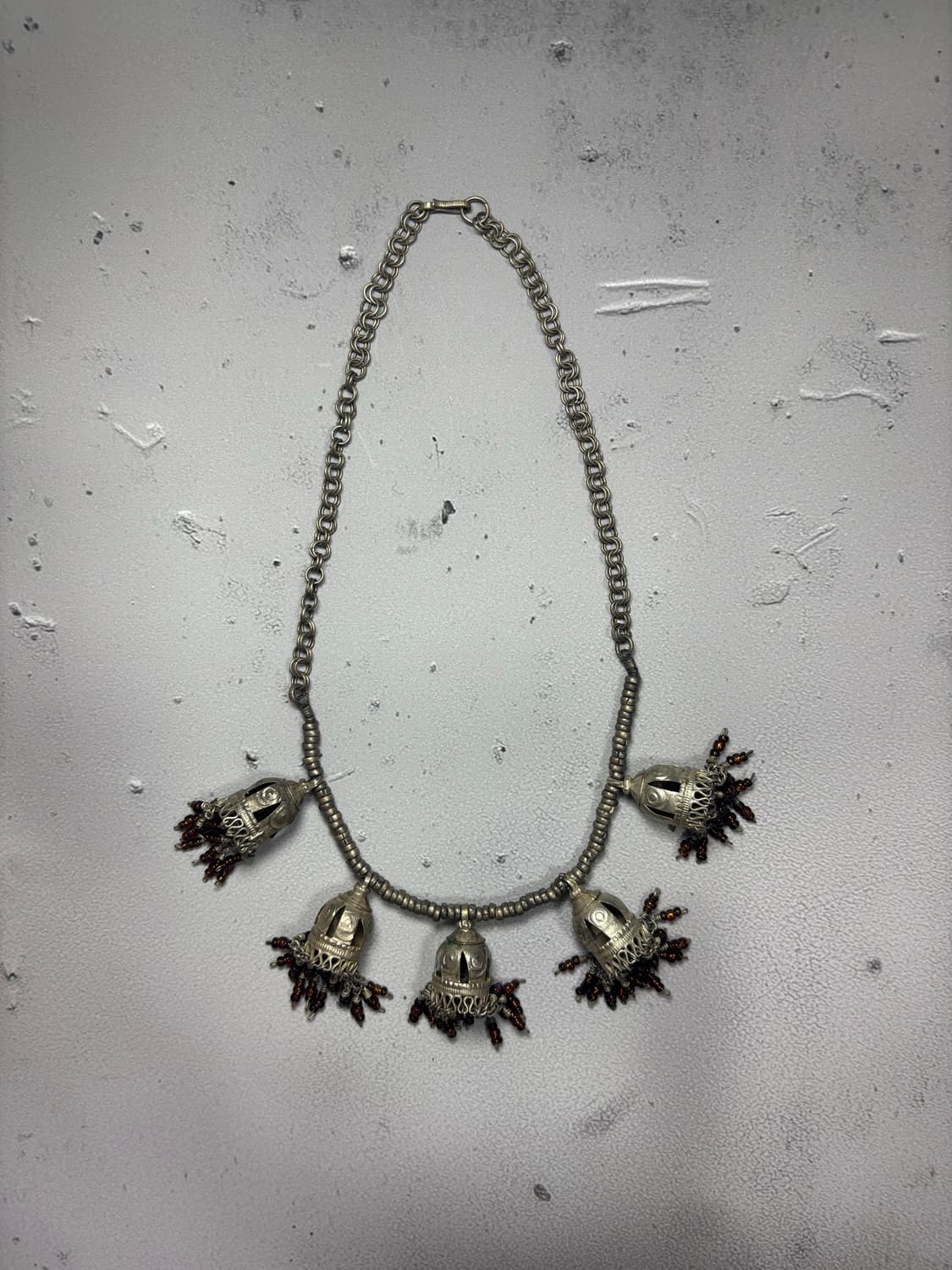 Metallic ornamental necklace 상품이미지1