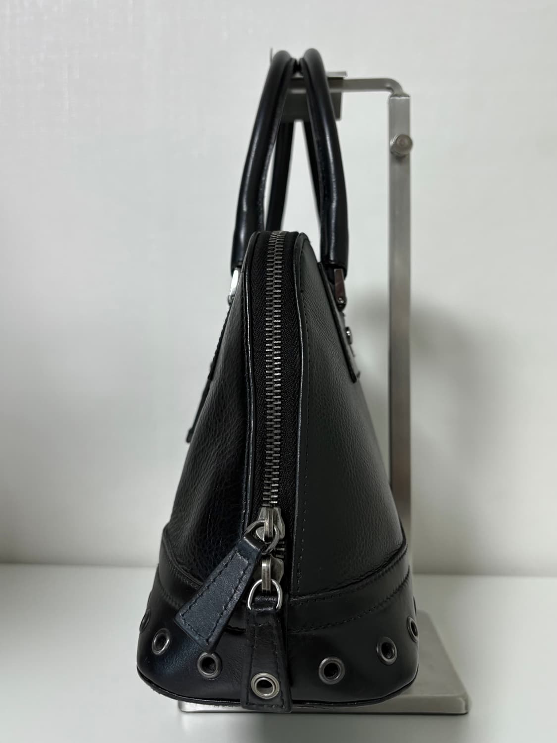 디올 스트릿시크 레더 토트백 상품이미지5