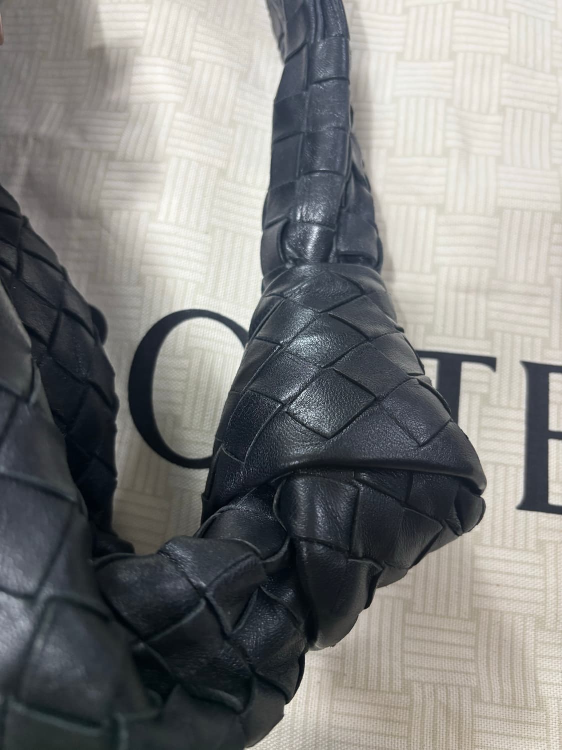 보테가베네타 조디백 클래식 블랙 은장(정품) 상품이미지3