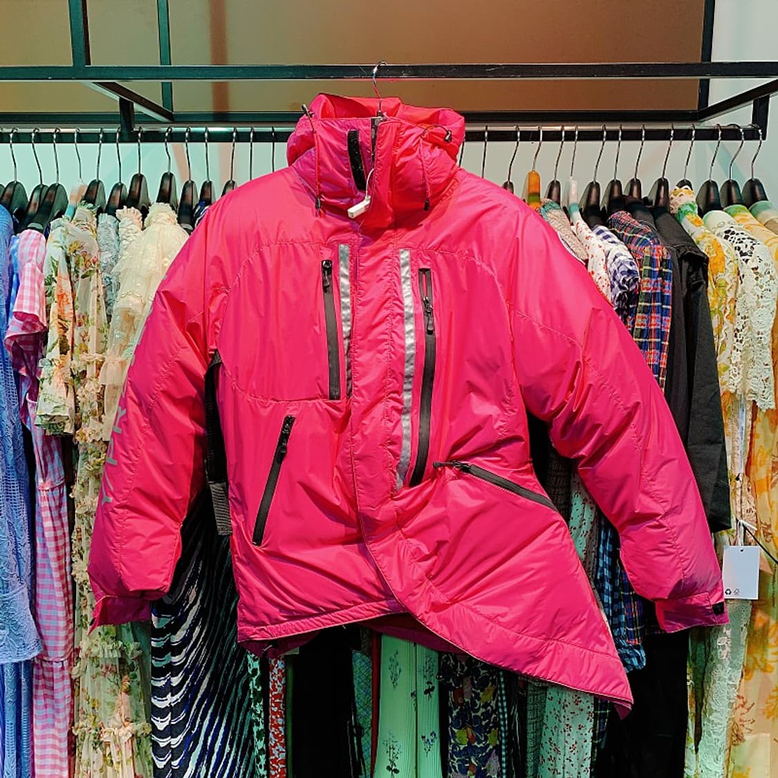 캐나다 구스X와이 프로젝트 남녀공용 핑크 덕다운 파카 상품이미지1