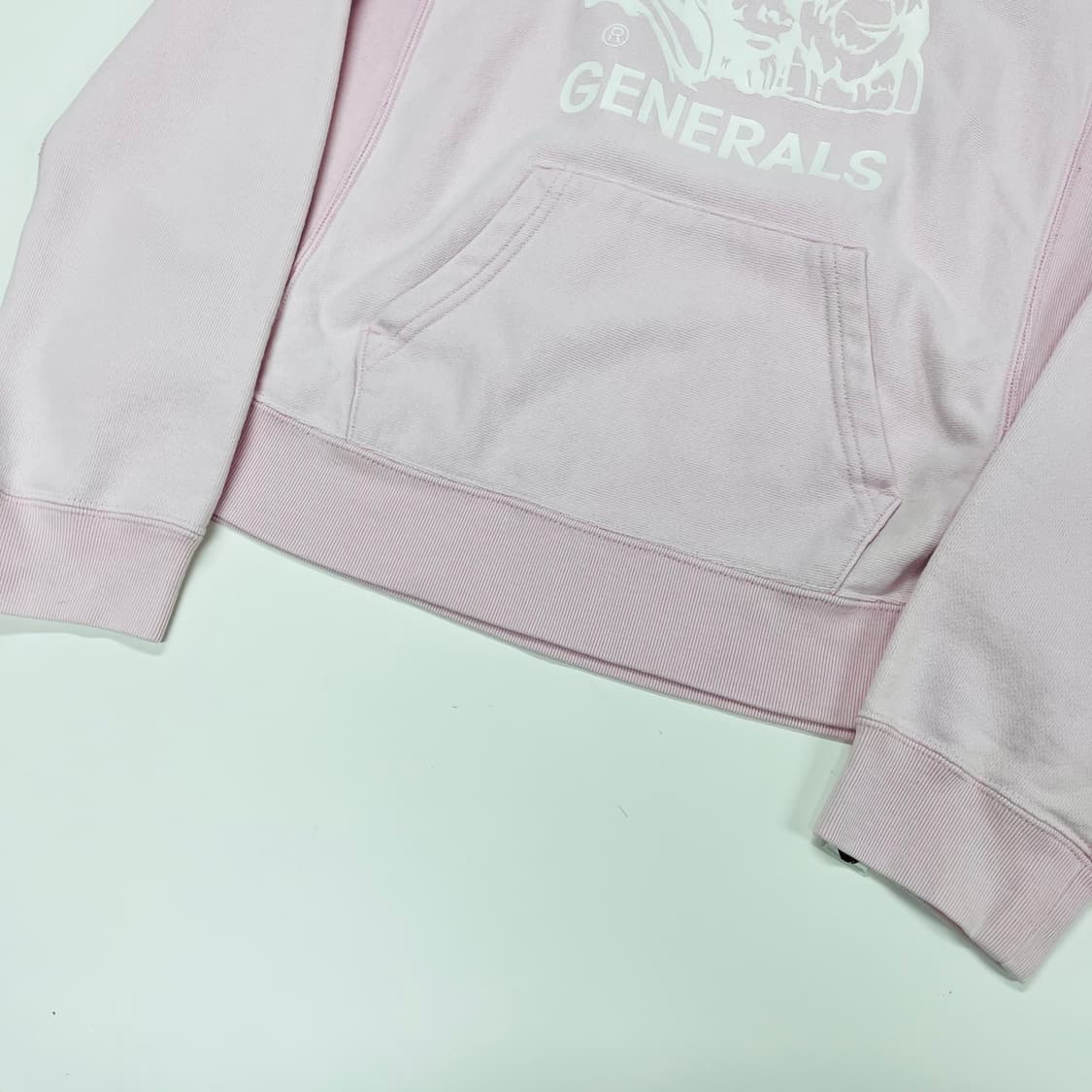 Xs 베이프 핑크 맨투맨 상품이미지4