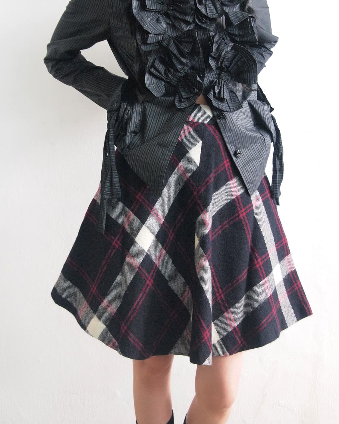 agnes b 체크 울 미니스커트 상품이미지1
