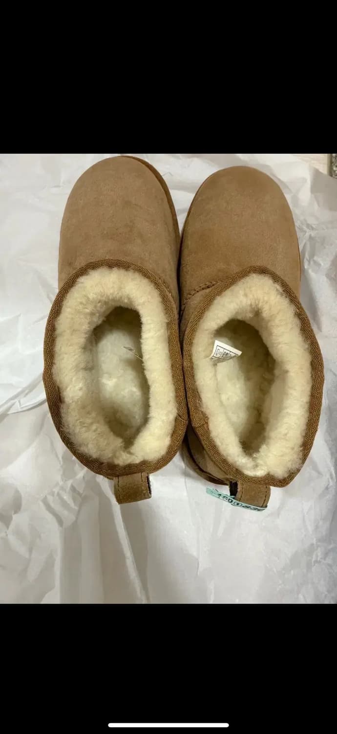 UGG 스웨이드 레더 미니 부츠 (클래식 울트라 미니) 250 상품이미지3