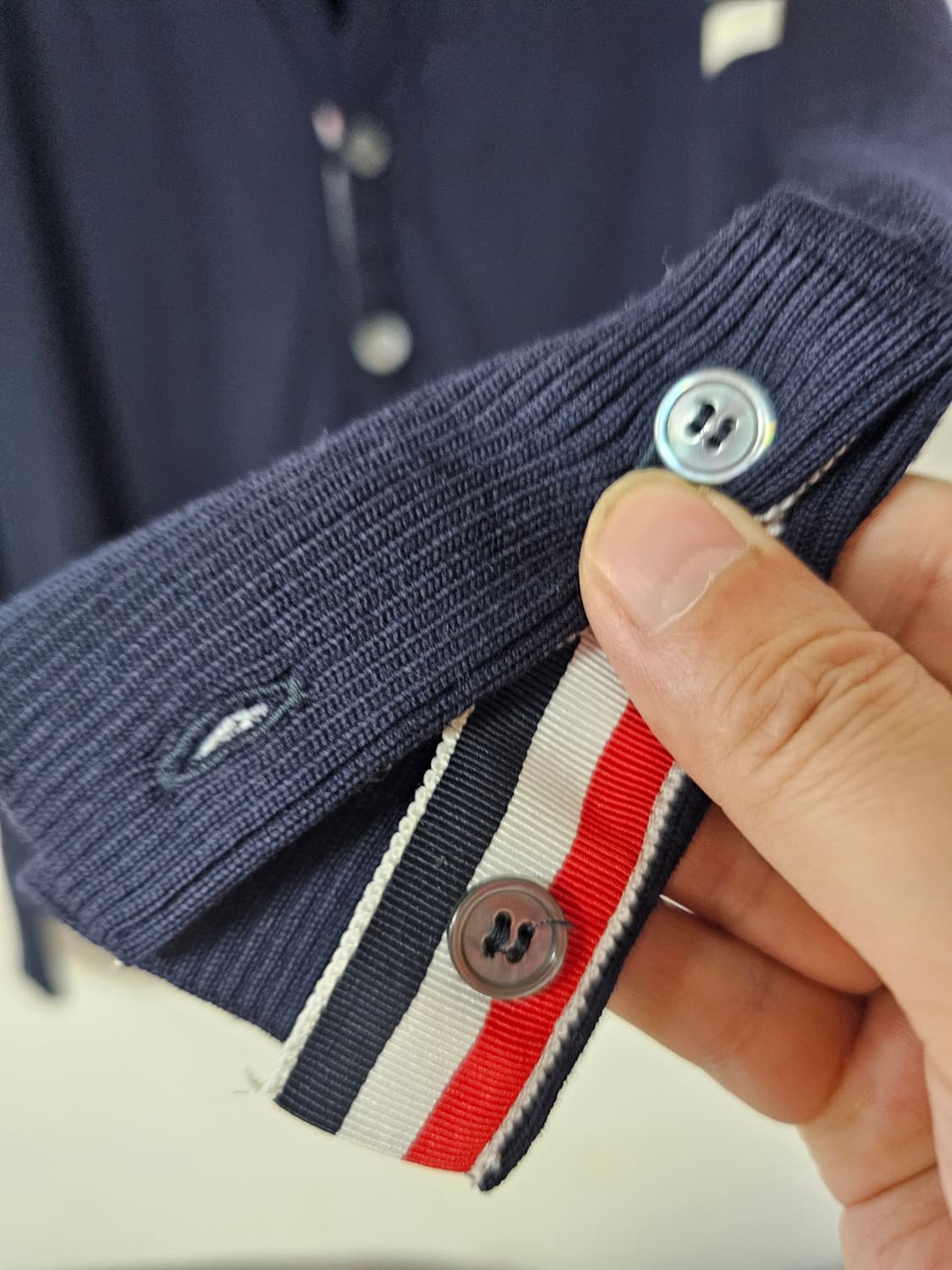 톰브라운 24fw 사선완장 가디건(S급/3/정품) 상품이미지3