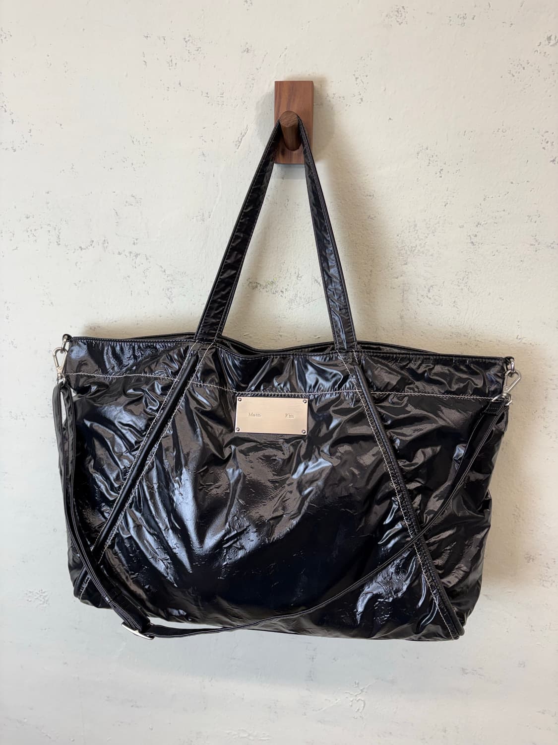 마뗑킴 빅 코팅 토트백 블랙 상품이미지4