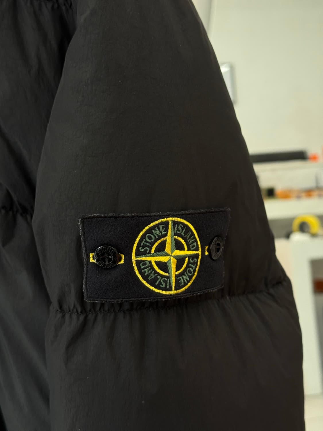 [S] 스톤아일랜드 크링클랩스 후드 롱 패딩 상품이미지3