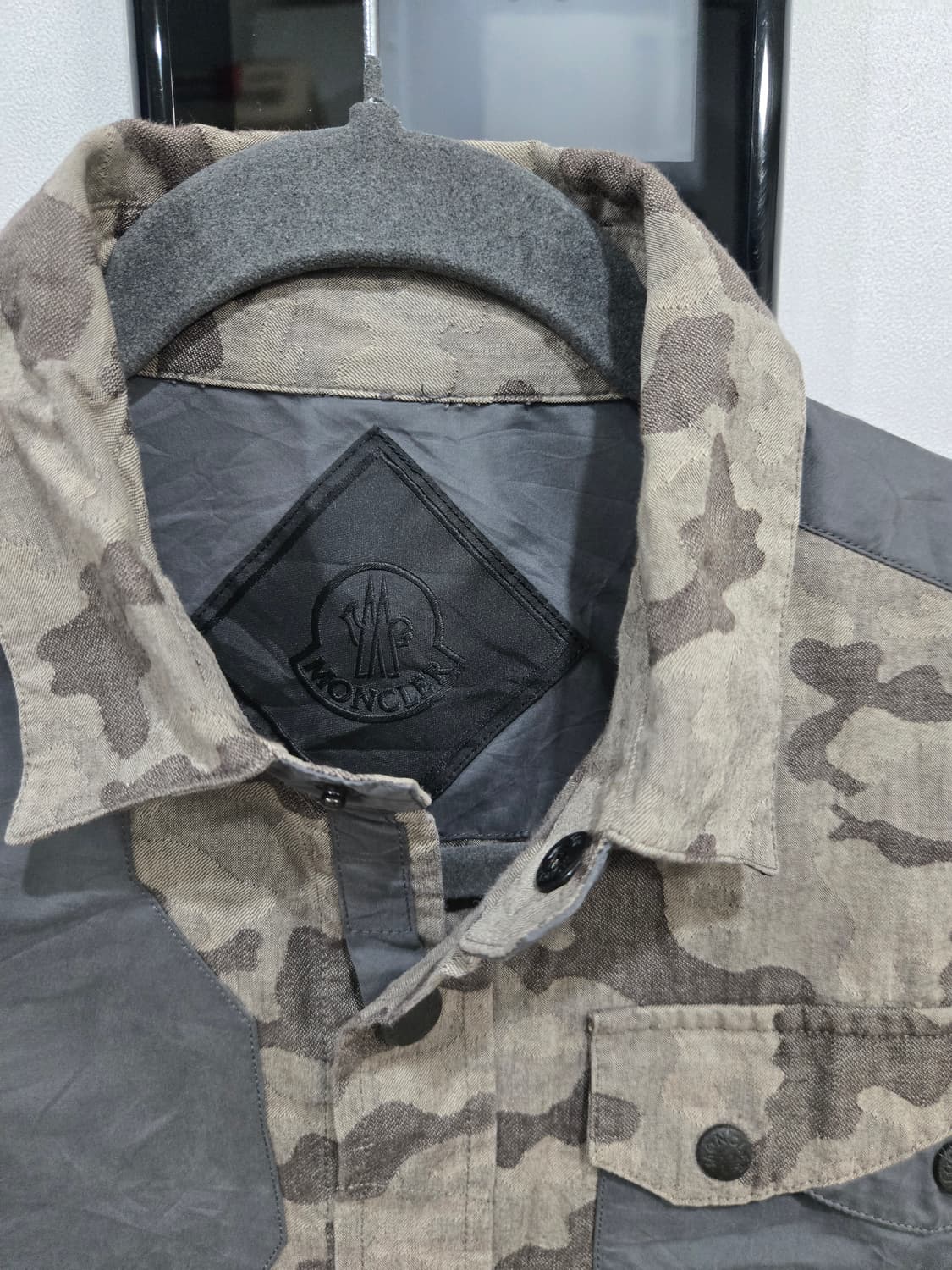 Moncler 몽클레르 카모 셔츠  상품이미지2