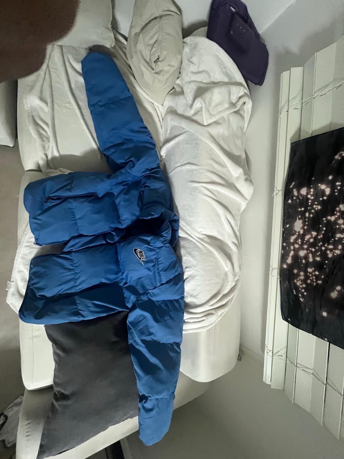 슈프림 나이키 리버시블 패딩 판매합니다 상품이미지1