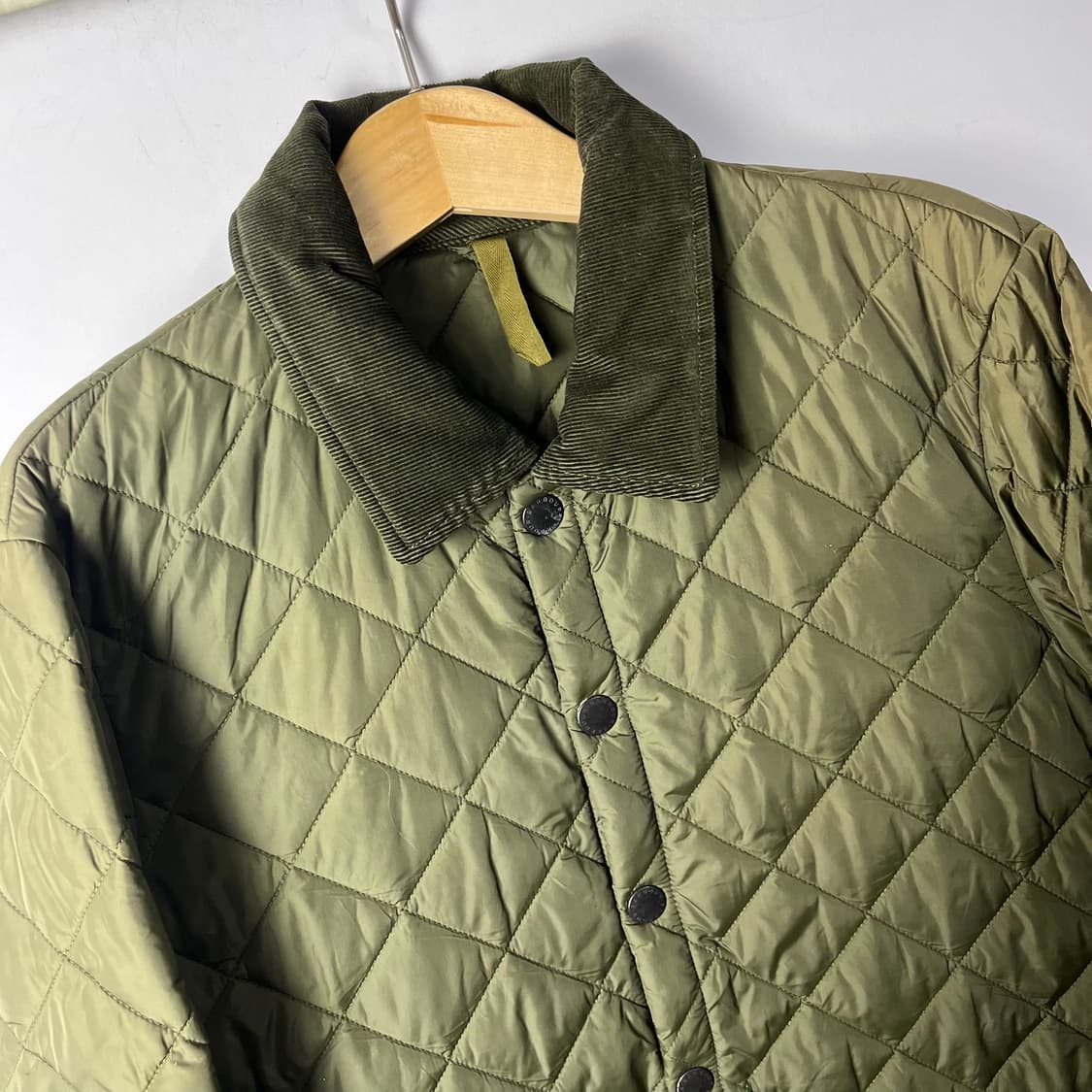 [Barbour] 바버 코듀로이카라 퀼팅 자켓 상품이미지2