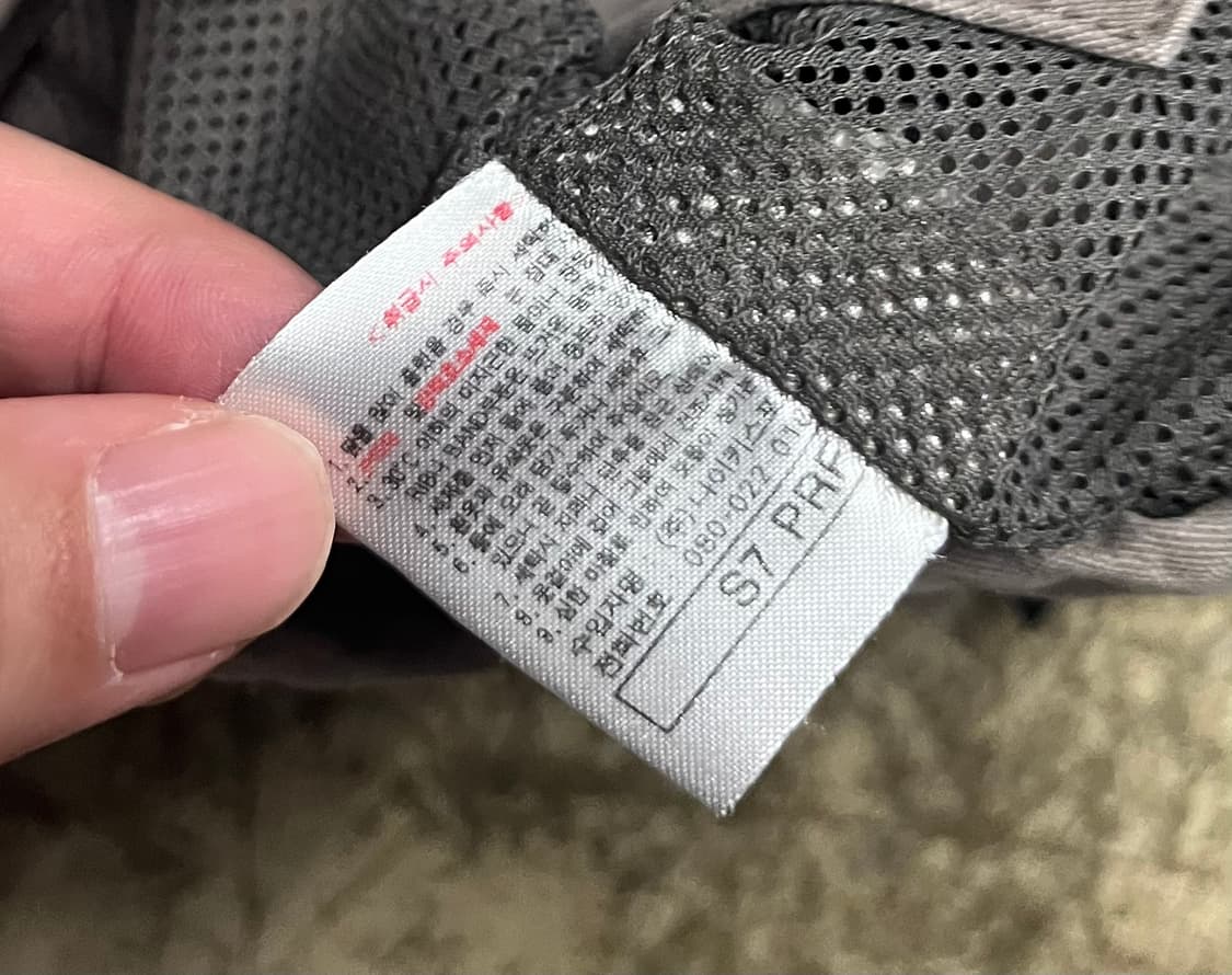 나이키 ACG 포켓 베스트 조끼 그레이 상품이미지8