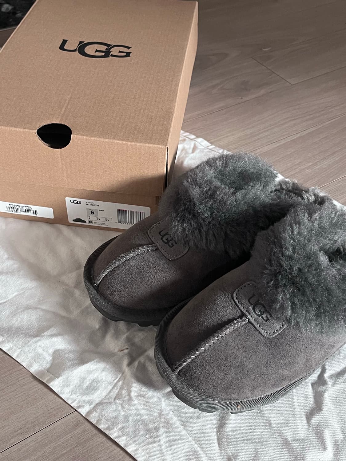 Ugg 어그 코케트 230 37사이즈 그레이 상품이미지1