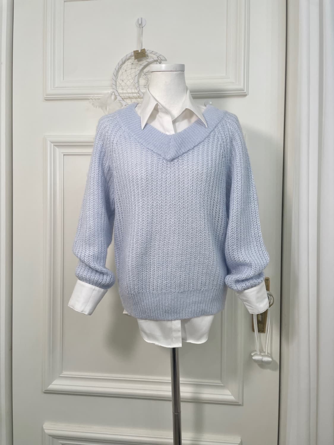sheer blue v-neck waffle sweater&white l 상품이미지1