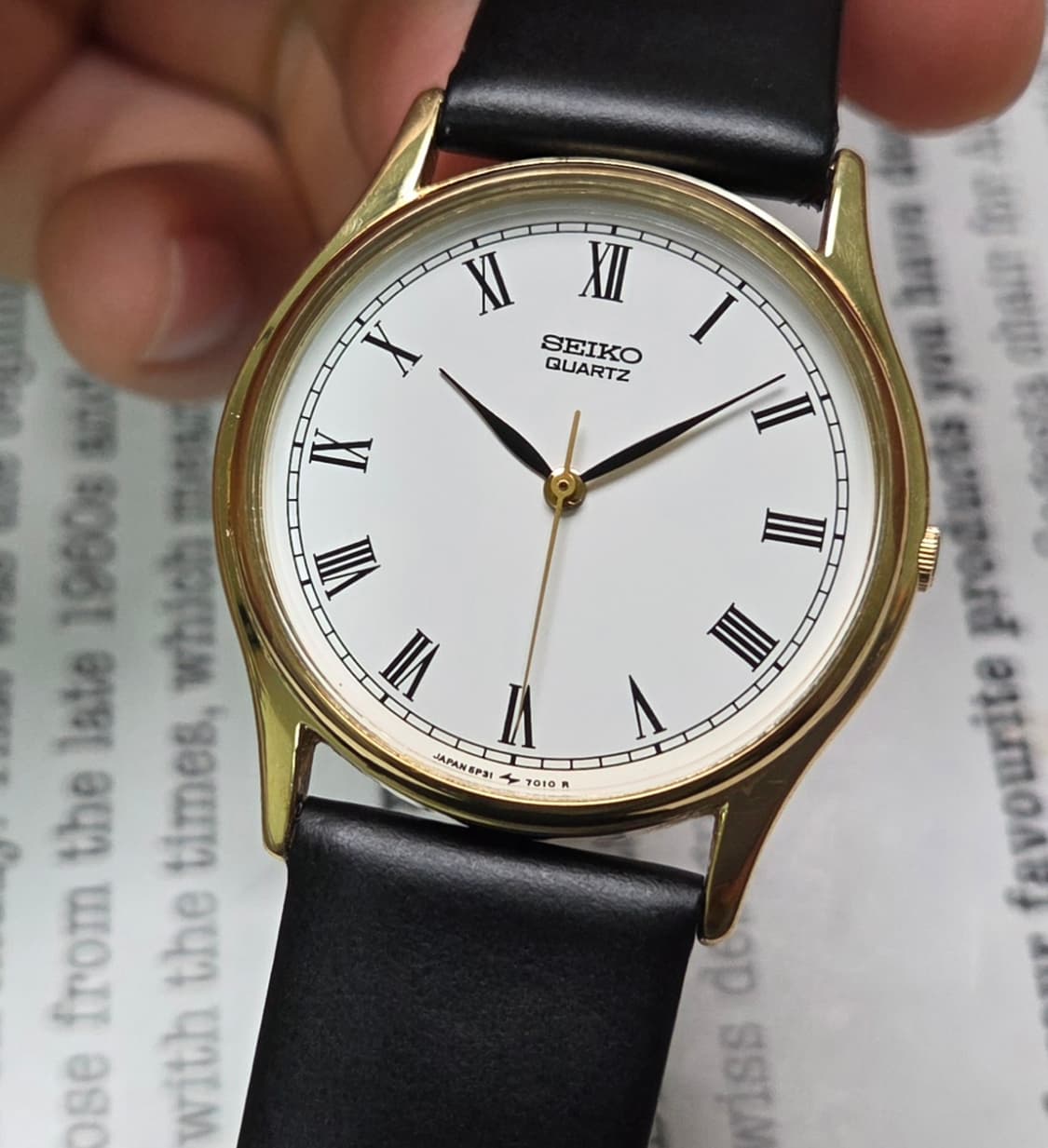 빈티지 세이코 순정 화이트 로만판 리프핸즈 울트라슬림 쿼츠
 상품이미지10