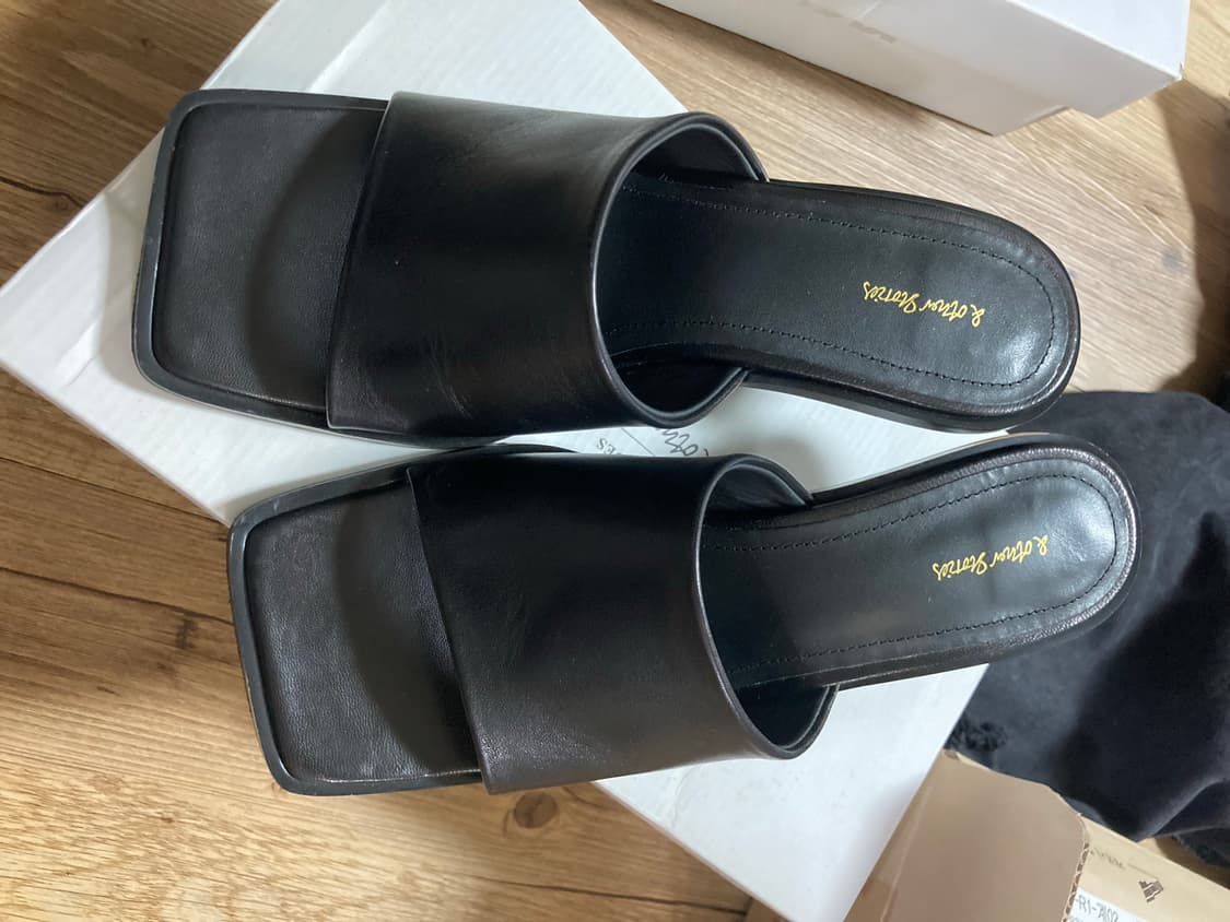 앤아더스토리즈 뮬 힐 37 상품이미지3