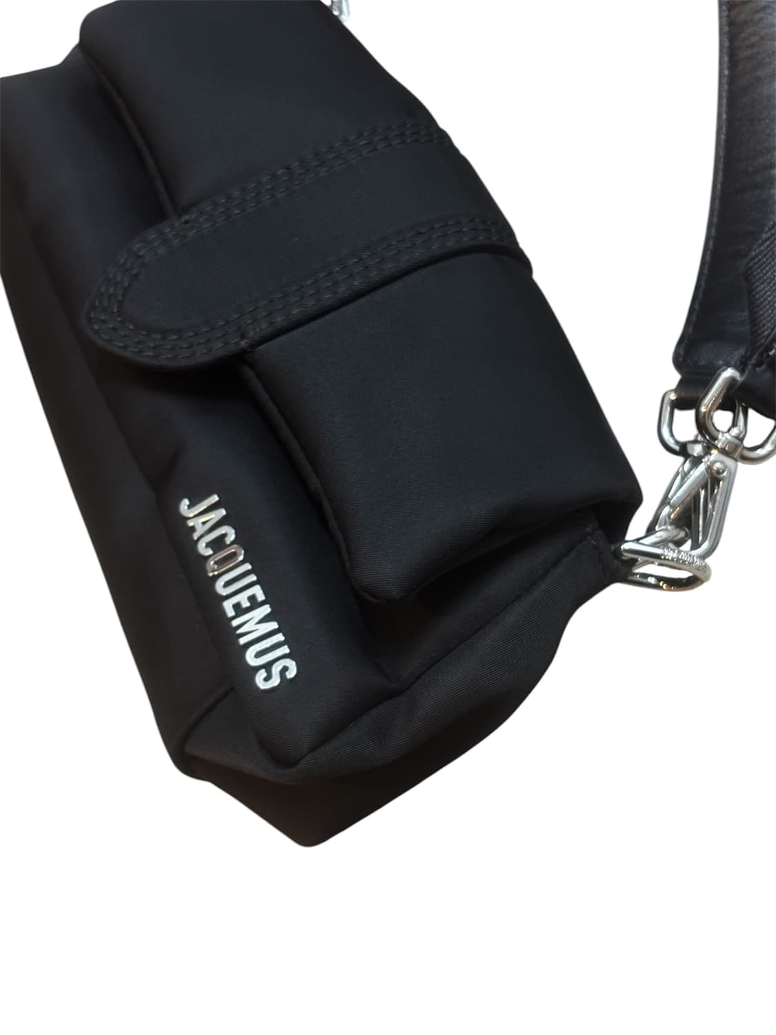 JACQUEMUS 르쁘띠 밤비무 나일론 숄더백 상품이미지4